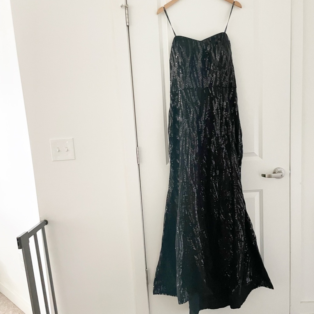 City Chic Monroe Sequin Maxi Dress - Picture 3 of 10